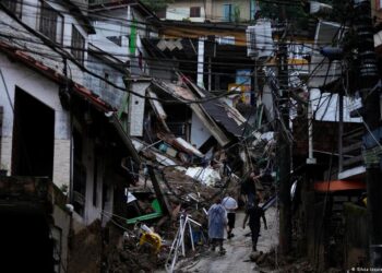 Brasil. Temporal faz dezenas de mortos em Petrópolis