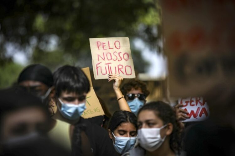 Jovens ativistas voltaram à greve global para exigir medidas climáticas dos governos 11 Foto: André Kosters/ Lusa