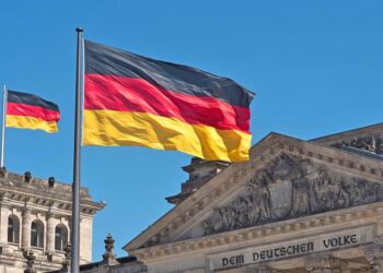 Comunidade portuguesa na Alemanha defende “nova contagem” dos votos da emigração