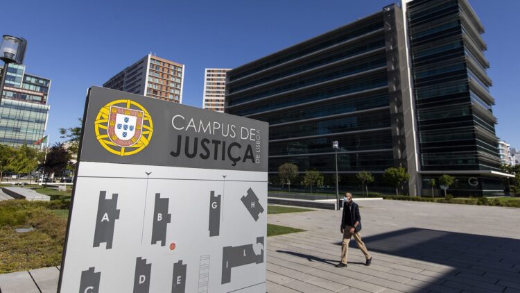 Jovem suspeito de planear ataque à Faculdade de Ciências de Lisboa fica em prisão preventiva