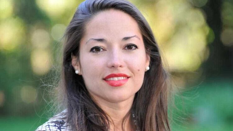 “Não há Assembleia da República nem Governo sem os votos dos emigrantes” diz candidata lusodescendente em Metz