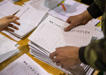 PSD apresenta queixa-crime contra membros das mesas de voto da emigração