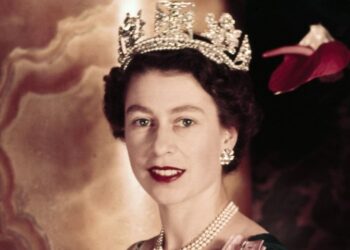Previstas filas de 10 quilómetros para o adeus à Rainha Isabel II
