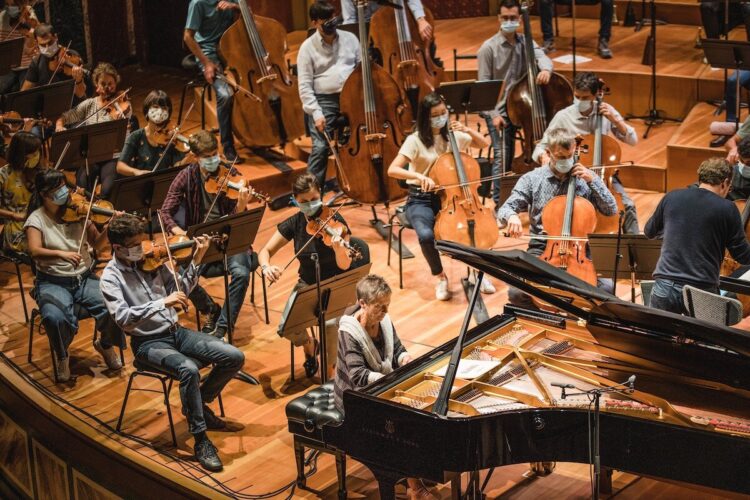 Temporada Cruzada. Arranca fim de semana parisiense dedicado às artes portuguesas 11 Temporada Cruzada. Arranca fim de semana parisiense dedicado às artes portuguesas