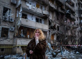 Ucrânia. 50 portugueses já saíram do país, mas há ainda 40 retidos em Kiev