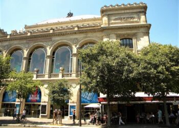 Vozes da música lusófona atuam em Paris na Temporada Portugal-França 2022