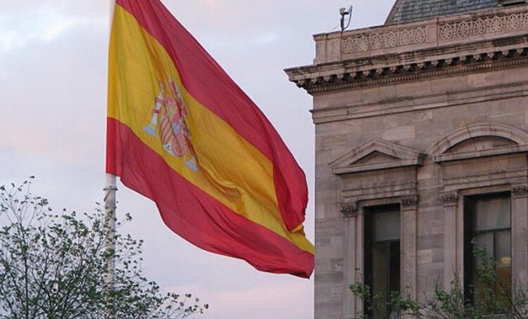 BdP. Espanha foi o maior investidor direto em Portugal em 2021 11 BdP. Espanha foi o maior investidor direto em Portugal em 2021