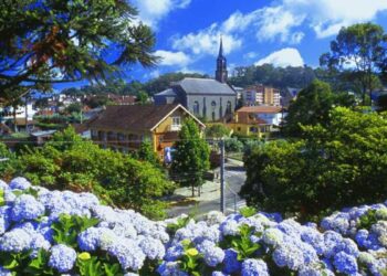 Brasil. Rio Grande do Sul com um milhão de descendentes de açorianos orgulhosos dos antepassados