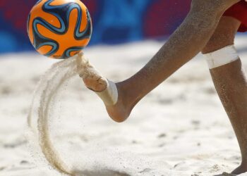 Figueira da Foz recebe primeira Supertaça de futebol de praia em Abril