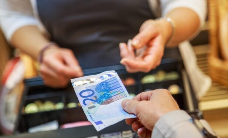 Governo prepara medidas de apoio a empresas e setores mais afetados pelo conflito na Ucrânia 11 Governo prepara medidas de apoio a empresas e setores mais afetados pelo conflito na Ucrânia