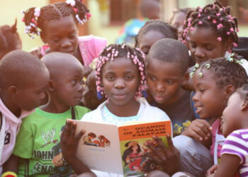 Moçambique. ONG portuguesa quer dar "um livro a cada criança" no município de Dondo