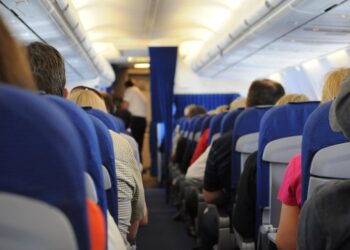 Português de 75 anos sente-se mal num voo do Brasil para Lisboa e acaba por morrer