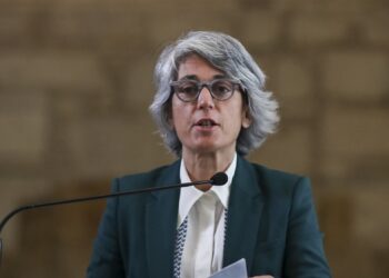 Temporada Portugal-França 2022. “Novas Cartas Portuguesas deviam estar mais presentes nas escolas” diz ministra da Cultura