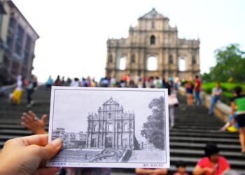 Lusófonos do Fórum Macau perdem direito de residência, chefe do Executivo pode intervir