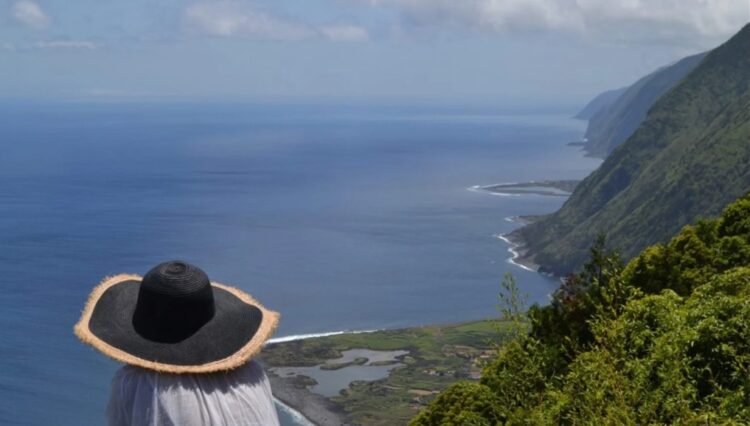 Açores. Governo pondera criar “voucher” para turistas que visitem São Jorge 11 Açores. Governo pondera criar “voucher” para turistas que visitem São Jorge