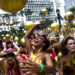 Carnaval fora de época no Brasil arranca hoje com desfiles de escolas de samba e blocos de rua proibidos 21 Carnaval fora de época no Brasil arranca hoje com desfiles de escolas de samba e blocos de rua proibidos