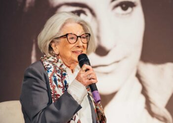 Eunice Muñoz morreu hoje aos 93 anos