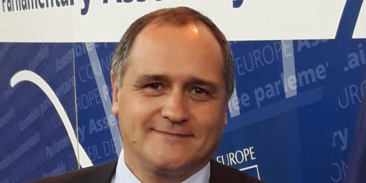 Paulo Pisco em Estrasburgo para participar na sessão plenária da APCE 11 Paulo Pisco em Estrasburgo para participar na sessão plenária da APCE