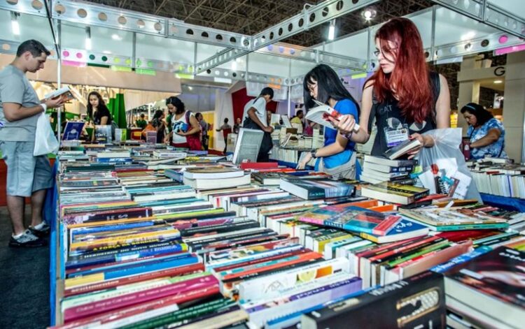 Portugal convida 21 escritores para Bienal do Livro de São Paulo em julho 11 Portugal convida 21 escritores para Bienal do Livro de São Paulo em julho