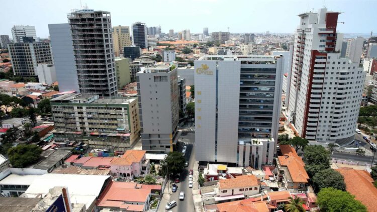 Angola e França assinam acordo de cooperação com foco na mobilidade em Luanda 11 Angola e França assinam acordo de cooperação com foco na mobilidade em Luanda