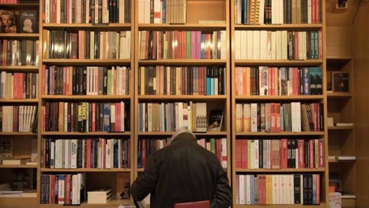 Duas obras da literatura chinesa traduzidas pela primeira vez para português