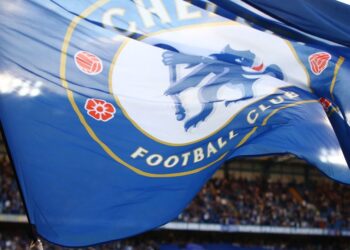 Governo autoriza venda do Chelsea. Receitas serão usadas para fins humanitários