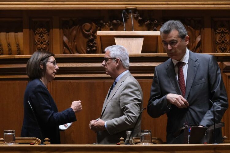 Governo cria programa específico para refugiados aprenderem língua portuguesa 11 Governo cria programa específico para refugiados aprenderem língua portuguesa