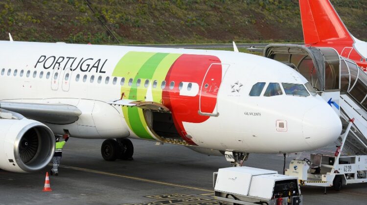 Governo tem sensibilizado TAP para a importância das comunidades no estrangeiro, diz Cafôfo 11 Governo tem sensibilizado TAP para a importância das comunidades no estrangeiro, diz Cafôfo