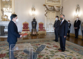 Laços China-Portugal “fortalecem-se”, dizem diplomatas