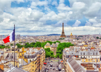 Lourdes Fernandes, a porteira portuguesa que organiza a maior festa dos vizinhos em França