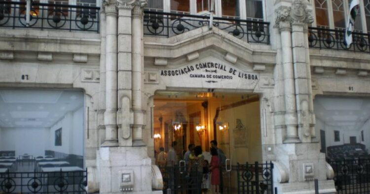 Mais câmaras de comércio portuguesas serão reconhecidas pelo Estado 11 Mais câmaras de comércio portuguesas serão reconhecidas pelo Estado
