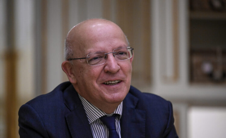 Santos Silva acredita numa mudança da lei eleitoral ainda nesta legislatura 11 Santos Silva acredita numa mudança da lei eleitoral ainda nesta legislatura