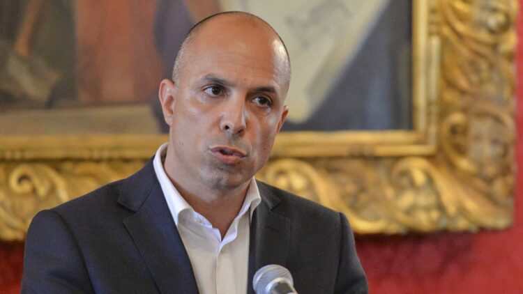 Secretário de Estado das Comunidades Portuguesas está de visita à Venezuela 11 Secretário de Estado das Comunidades Portuguesas está de visita à Venezuela