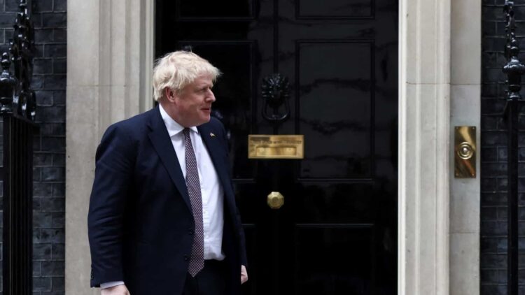 Boris Johnson determinado a “continuar” apesar de derrotas eleitorais 11 Boris Johnson determinado a “continuar” apesar de derrotas eleitorais