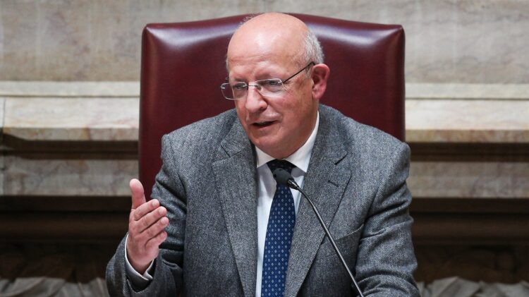 Canadá. Augusto Santos Silva com as comunidades portuguesas no 10 de Junho