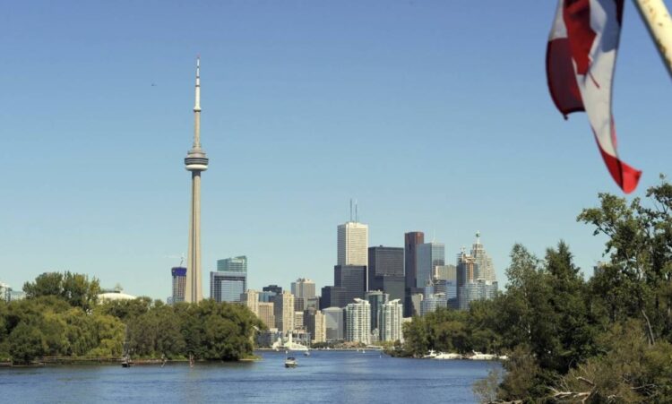 Canadá. Consulado-geral de Portugal em Toronto entrou em situação de rutura 11 Canadá. Consulado-geral de Portugal em Toronto entrou em situação de rutura