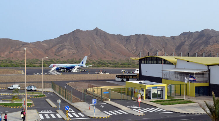 Companhia espanhola inaugura voos “low cost” para Cabo Verde