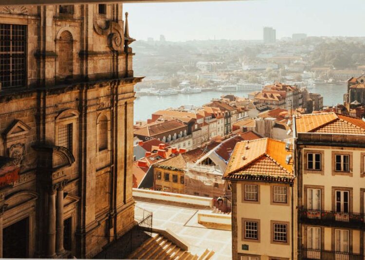 Portugal retoma pedidos de “vistos gold” após paragem de meio ano 11 Portugal retoma pedidos de “vistos gold” após paragem de meio ano