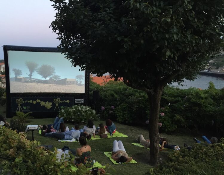 Arranca este fim de semana ciclo de "Cinema na Vinha" na Região dos Vinhos Verdes 11 Arranca este fim de semana ciclo de "Cinema na Vinha" na Região dos Vinhos Verdes