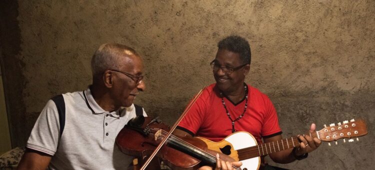 Cabo Verde. "Talaia Baxu" já tem dia nacional: celebra-se a 1 de fevereiro 11 Cabo Verde. "Talaia Baxu" já tem dia nacional: celebra-se a 1 de fevereiro