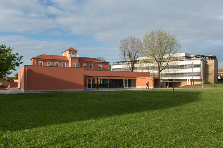 Católica Porto Business School entre as melhores escolas de negócios do mundo