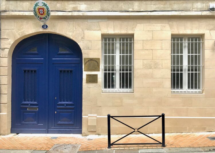 Consulado Geral de Portugal em Bordéus reduz tempo de espera de documentos para metade 11 Consulado Geral de Portugal em Bordéus reduz tempo de espera de documentos para metade