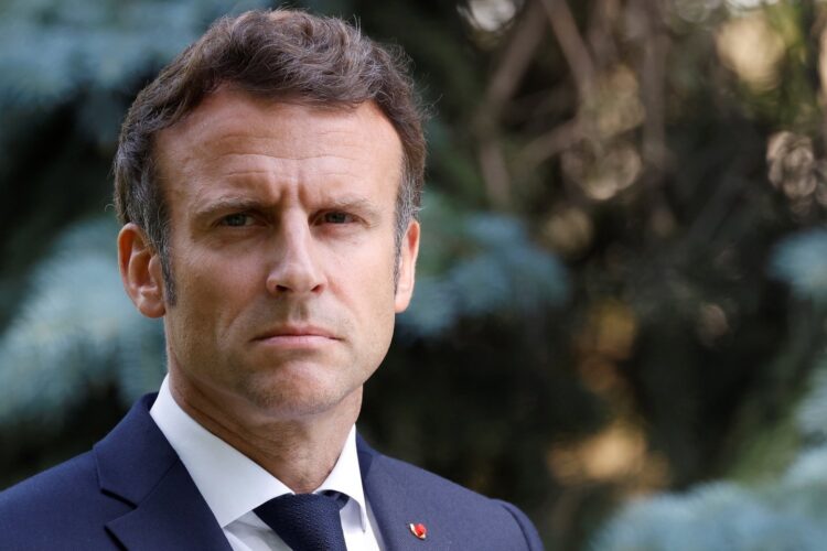 "Impasse" na aprovação de medidas anticovid-19 pode levar Macron a preferir novas eleições 11 "Impasse" na aprovação de medidas anticovid-19 pode levar Macron a preferir novas eleições