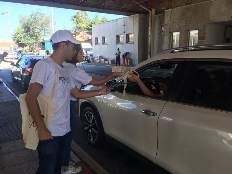 Revista Comunidades recebe famílias de portugueses e lusodescendentes que vêm passar férias em Portugal