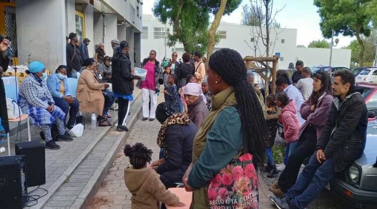 Trabalho precário e abandono dos estudos dificultam integração de cabo-verdianos em Portugal, diz estudo 11 Trabalho precário e abandono dos estudos dificultam integração de cabo-verdianos em Portugal, diz estudo