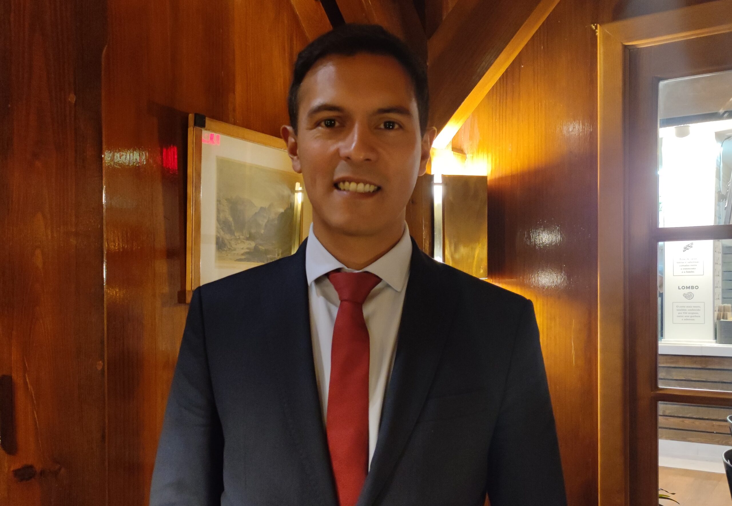 Entrevista: Pedro Rupio, Presidente do Conselho Regional das Comunidades Portuguesas na Europa