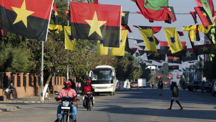 Angola/Eleições: Governo angolano decreta tolerância de ponto no dia 24 de agosto 11 Angola/Eleições: Governo angolano decreta tolerância de ponto no dia 24 de agosto