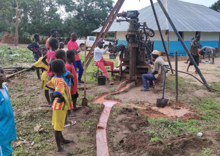 Associação de Famalicão angaria fundos para furo de água potável em aldeia na Guiné-Bissau 11 Foto: Site oficial HumanitAVE