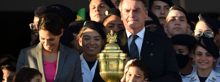 Coração de D. Pedro IV ficou em Portugal e restos mortais no Brasil. Porquê?