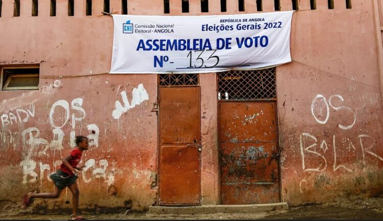 Eleições/Angola: MPLA enfrenta duro teste nas urnas 11 Foto: Ampe Rogério/ LUSA